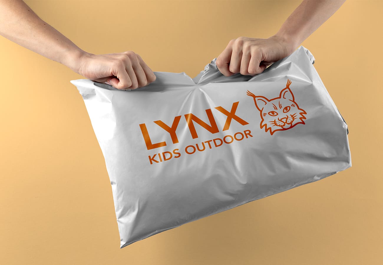 Billig E-handelspåse med Tryck - Egen Logga - Enklapack.se